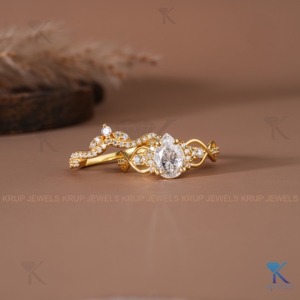 Bague de fiançailles en or massif avec diamant de laboratoire en forme de poire, style floral vintage tendance, bijoux fins de mariée, sur mesure pour femme, idéale pour les fêtes - Product Image 3