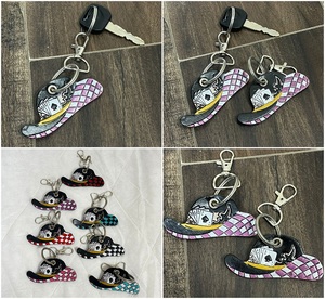 Nouveau Porte-clés Chapeau de Cowboy en Cuir de Vache Véritable Fait Main 2026, Breloque Rodeo à Carreaux Style Western, Cadeau Souvenir, Vente en Gros - Product Image 3