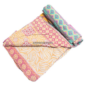 Printed Kantha Quilt, Designer Kantha <b>Bedspread</b> Handmade Kantha <b>Bedspread</b> Quilt Indian Reversible Hand Stitched Heavy Throw Old - Product Image 2