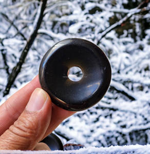 จี้โดนัทคุณภาพระดับพรีเมี่ยม50มม. คริสตัลหินอาเกตหินอาเกตแกะสลักหินอัญมณีขายส่ง - Product Image 2