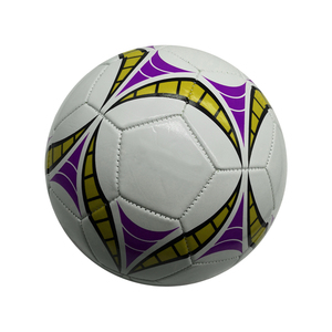 Balón de Fútbol Cosido con Segmentos de Rejilla en Forma de Arco Curvo - Product Image 1
