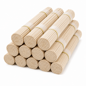 Moderna Decoración Redonda de Madera para el Hogar, Soporte de Madera Maciza Pulida para Manualidades DIY, Hecho en Vietnam - Product Image 1