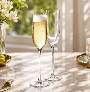 Verre à vin en cristal ultra fin de qualité supérieure, à long pied, durable, pour les occasions de mariage, exportateur d'Inde au meilleur prix - Product Image 3