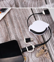 Coffret Cadeau Cheval 2026 – Boîte Cadeau d'Affaires Rouge à Ouverture Facile avec Câble de Données – Ensemble Deux Pièces Connecteurs Lightning/Micro USB/Type-C – Charge Rapide
