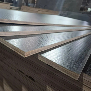 Piso marino antideslizante de madera contrachapada de 28 mm para contenedores de envío - Product Image 1