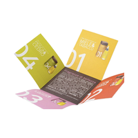 Brochure pliée en trois parties, découpée sur mesure, attrayante, laminée et pliée, en papier couché et carton