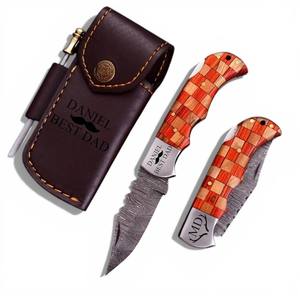 Cuchillo Plegable de Acero de Damasco Hecho a Mano, Punta Recta, Grado Industrial, para Caza, Camping, Uso Diario, con Funda de Cuero - Product Image 1