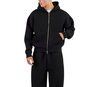 ชุดวอร์มผู้ชายราคาประหยัดสำหรับฤดูหนาว ดีไซน์ใหม่ล่าสุด พิมพ์ลายโลโก้ ผลิตในปากีสถาน คุณภาพสูง ผลิตจากโพลีเอสเตอร์ ระบายอากาศได้ดี แห้งเร็ว - Product Image 3