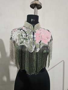 Cape de mariée de luxe noire brodée de sequins, veste de cape de mariage brodée à franges perlées - Product Image 2