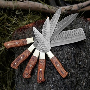 Ensemble de couteaux de cuisine en acier Damas fait main avec manche en bois, comprenant un hachoir et des couteaux de chef - Vente en gros, approvisionnement en vrac, pour la cuisine professionnelle - Product Image 6