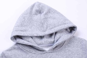 Sweat-shirt à capuche noir pour homme, coupe classique, en coton French Terry, décontracté, avec poche, effet dégradé, brodé, pour l'hiver - Product Image 3