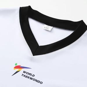 ชุดแข่งขันเทควันโด แบบยืดหยุ่น ปรับแต่งได้ ทันสมัย สำหรับทุกเพศ ได้รับการรับรองจาก WT ผลิตจากโพลีเอสเตอร์ 100% ทนทาน แห้งเร็ว - Product Image 1