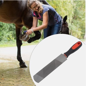 Outil professionnel de soin vétérinaire pour équidés : Cure-crevasses double face en acier inoxydable léger et durable avec poignée souple - Product Image 4