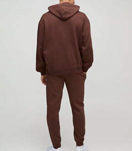 Conjunto de 2 Piezas de Sudadera con Capucha y Pantalones Deportivos para Hombre, Diseño Color Block Personalizado Premium, Estampado de 3 Tonos, 100% Algodón - Product Image 2