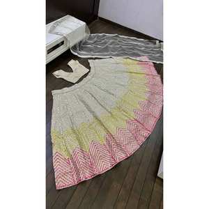 Lehenga Choli, vêtements de soirée pour femmes avec miroir en papier complexe et travail multi-fils - Product Image 6