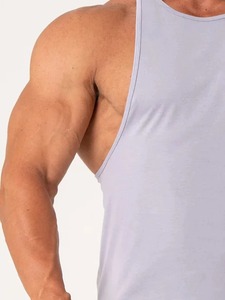 เสื้อกล้ามคอกลมผ้าฝ้ายเจอร์ซีย์สีม่วงอ่อนสำหรับผู้ชาย เหมาะสำหรับออกกำลังกาย - Product Image 2