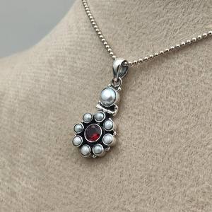 Pendentif en argent sterling avec grenat et perle, style victorien, pierres précieuses rouges et blanches, bijoux élégants faits à la main, cadeau - Product Image 5