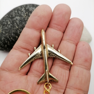 Porte-clés vintage en laiton en forme d'avion, porte-clés d'aviateur, porte-clés d'avion fait main, cadeau de voyage pour pilote, accessoire de collection - Product Image 6