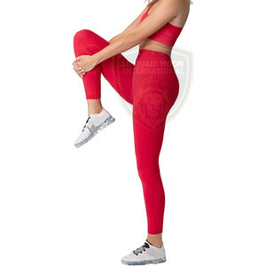Ensemble de yoga léger de qualité supérieure, nouveau design 2026, ensemble de yoga pour femmes, prix de gros, ensemble de yoga pour femmes - Product Image 3