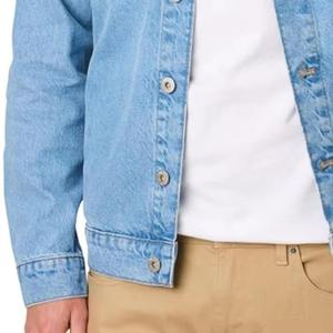 Chaqueta Trucker Clásica Personalizada de Mezclilla Azul Claro al por Mayor con Bolsillos de Solapa de Doble Botón en el Pecho y Cierres de Botón OEM USA Fábrica a Granel - Product Image 6