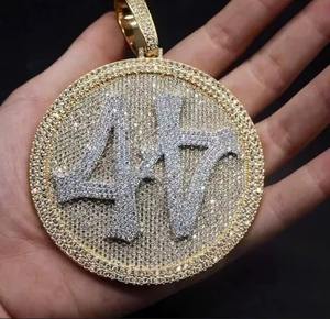 จี้เพชร 4 กะรัต ปรับแต่งหมายเลขได้ พร้อมชุบเงิน 925 สำหรับงานปาร์ตี้ - Product Image 1