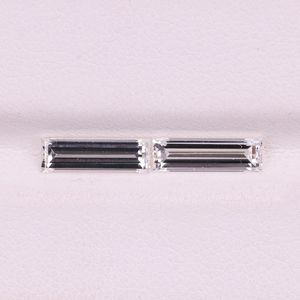 Paire de diamants CVD cultivés en laboratoire, taille baguette 0,51 carat, polis à la main, provenant d'Inde, pour la fabrication de bijoux (bagues, boucles d'oreilles, pendentifs) - Product Image 4