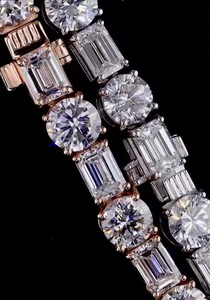 สร้อยคอเพชรทรงกลมเจียระไนแบบ Emerald-Cut รับรองโดย IGI ตัวเรือนทอง 14K ดีไซน์สำหรับทั้งชายและหญิง ของขวัญสุดหรู - Product Image 3