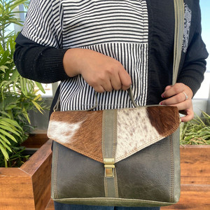Wholesale Custom Fashion Cowhide Leather Handheld Crossbody <b>Handbags</b> for Women Handmade Leather Designer Luxury Shoulder Bags - Product Image 3