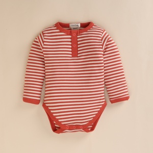 บอดี้สูทแขนยาวทำจากไม้ไผ่อีลาสเทนออร์แกนิกพิมพ์ลายเบอร์รี่ - Product Image 1