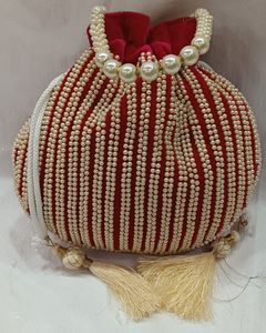 Sac Potli de Luxe Vert Sauge en Soie avec Broderie Florale Zari Dorée, Pochette à Cordon pour Femme, Mariage, Mariée, Sac de Soirée Ethnique - Product Image 3