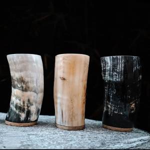Mug à bière en corne naturelle 2026 de qualité durable, style Viking, personnalisable pour la décoration intérieure, idéal pour la bière et le vin, au meilleur prix - Product Image 2
