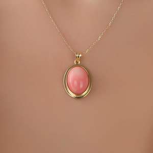 Collar de Piedra de Coral Rosa, Colgante Ovalado de Piedra Preciosa, Plata de Ley 925, Chapado en Oro de 14K, Certificado IGI, Diseño Único, Joyería Elegante - Product Image 1