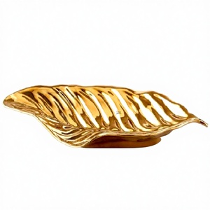 Bol à fruits très vendu avec finition dorée pour la maison et la cuisine, design en forme de feuille, bol et plateau de décoration de table pour hôtel - Product Image 1