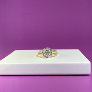Bague en or jaune 14 carats avec diamant naturel rond taille brillant certifié GGL, clarté H Si1, look classique, pour mariage et cadeau pour elle - Product Image 1