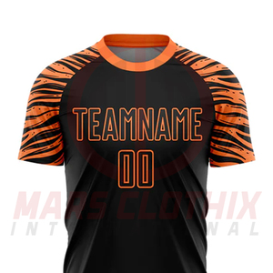 Conjunto de camiseta y pantalones cortos de fútbol de alta calidad a precio mayorista, uniforme de fútbol con diseño impreso digital personalizado de alta calidad. - Product Image 4