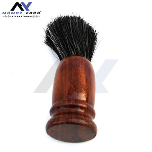 Brocha de Afeitar Tradicional con Mango de Madera, Logotipo Personalizado, Agarre Cómodo y Cerdas de Alta Densidad para Barberos y Mayoristas - Product Image 6