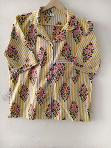 Ensemble de pyjama en coton écologique imprimé à la main pour femme, chemise respirante à manches trois quarts et short à braguette boutonnée, idéal pour l'été - Product Image 3