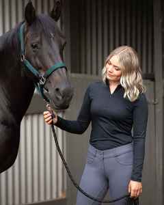 Camiseta de equitación ligera para mujer, tela elástica y transpirable, manga corta, para entrenamiento de equitación. - Product Image 3