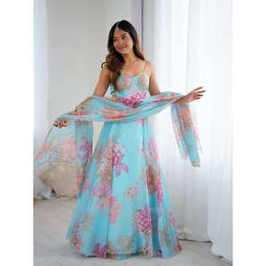 Robes de soirée élégantes brodées Lehenga Choli pour les fêtes et les occasions spéciales - Product Image 6