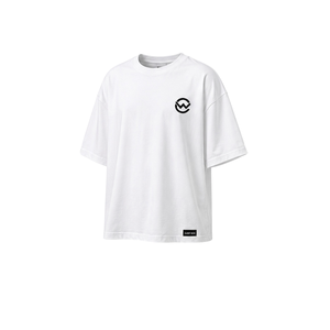 T-shirts surdimensionnés tendance et personnalisables de haute qualité en coton, confortables et à la mode, style streetwear avec logo personnalisé - Product Image 2