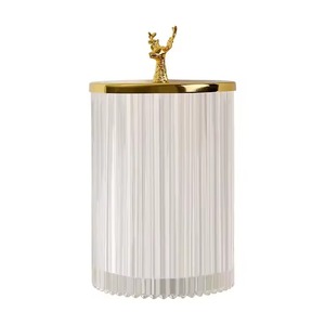 Golden Deer Top Acrylic Spice Jar with Ribbed Design Dust Resistant Herb Storage Container <b>for</b> Kitchen Use - Product Image 3