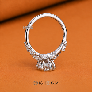 Anillo de compromiso de inspiración natural con diamante de laboratorio de 2 quilates de corte ovalado escalonado, anillo de diamante de corte antiguo, regalos de aniversario, anillo - Product Image 4