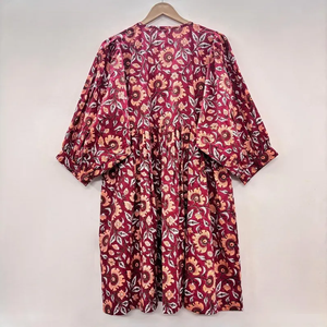 Robe décontractée mi-longue pour femme en coton tissé 100% uni, à manches courtes, taille empire, style babydoll, coupe ample et fonctionnelle à col en V oversize - Product Image 3