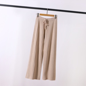 Pantalones de invierno al por mayor de fábrica, pantalones deportivos de moda, transpirables, casuales, de pierna ancha para mujer - Product Image 4