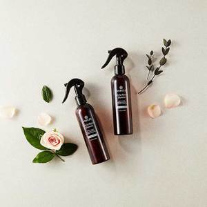 Aromatizante en Aerosol BREEZE para Interiores, para Sofás, Cortinas, Ropa de Cama, Tapicería y Cuidado del Aire del Hogar - Product Image 2