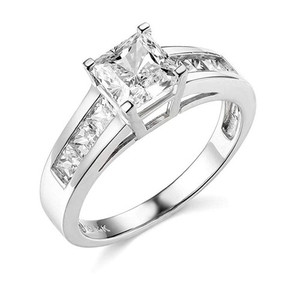 Bague de fiançailles et de mariage en or blanc 14 carats avec diamant simulé de 2,5 carats, taille princesse, sertie en canal - Product Image 4