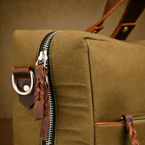 Sacoche pour ordinateur portable en toile classique, couleur verte, sac de bureau professionnel durable avec poignées en cuir et bandoulière - Product Image 2