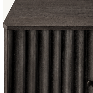 Buffet moderne de luxe à 4 portes cannelées en teck massif, finition foncée élégante, avec gestion des câbles - Product Image 5