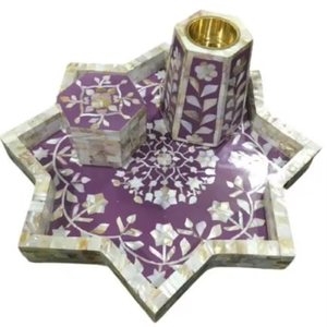 Nouvel ensemble de brûleurs d'encens en nacre blanche au design floral incrusté, plateau à Bakhoor par Decor World Expo - Product Image 1