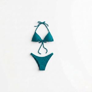 Haut de bikini noir pour femme avec cordon de serrage à l'avant et bretelles réglables, maillot de bain uni en spandex et polyester - Product Image 1